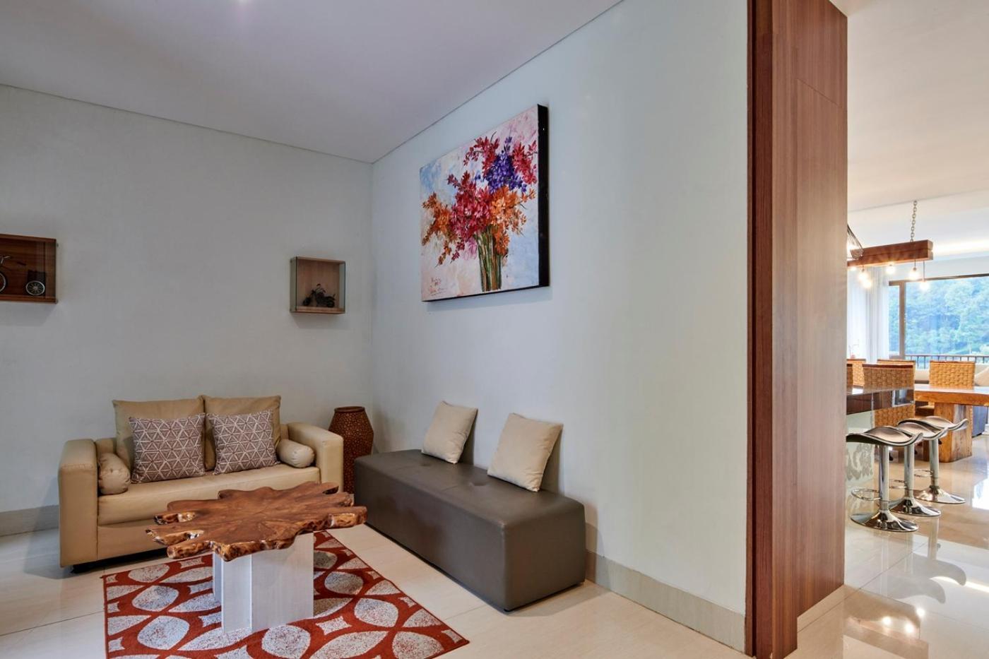 Narwastu Hill View Villa 6 Bedrooms With A Private Swimming Pool Bandung Eksteriør bilde