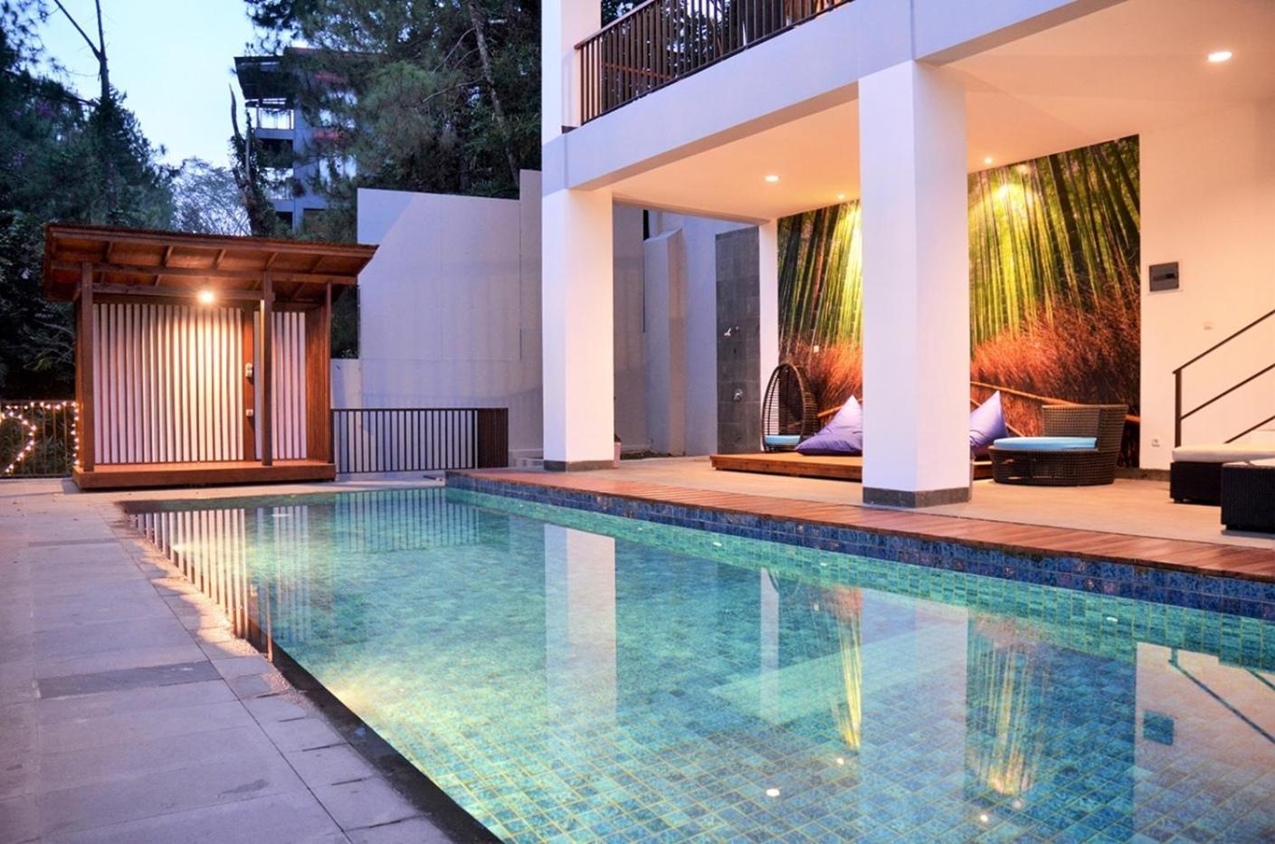 Narwastu Hill View Villa 6 Bedrooms With A Private Swimming Pool Bandung Eksteriør bilde