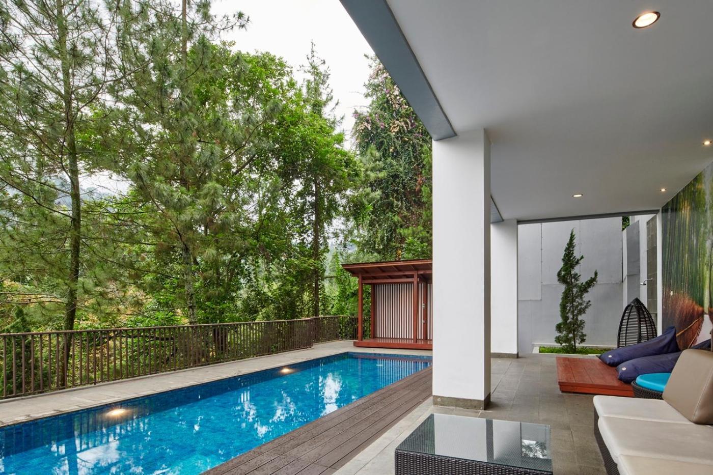Narwastu Hill View Villa 6 Bedrooms With A Private Swimming Pool Bandung Eksteriør bilde