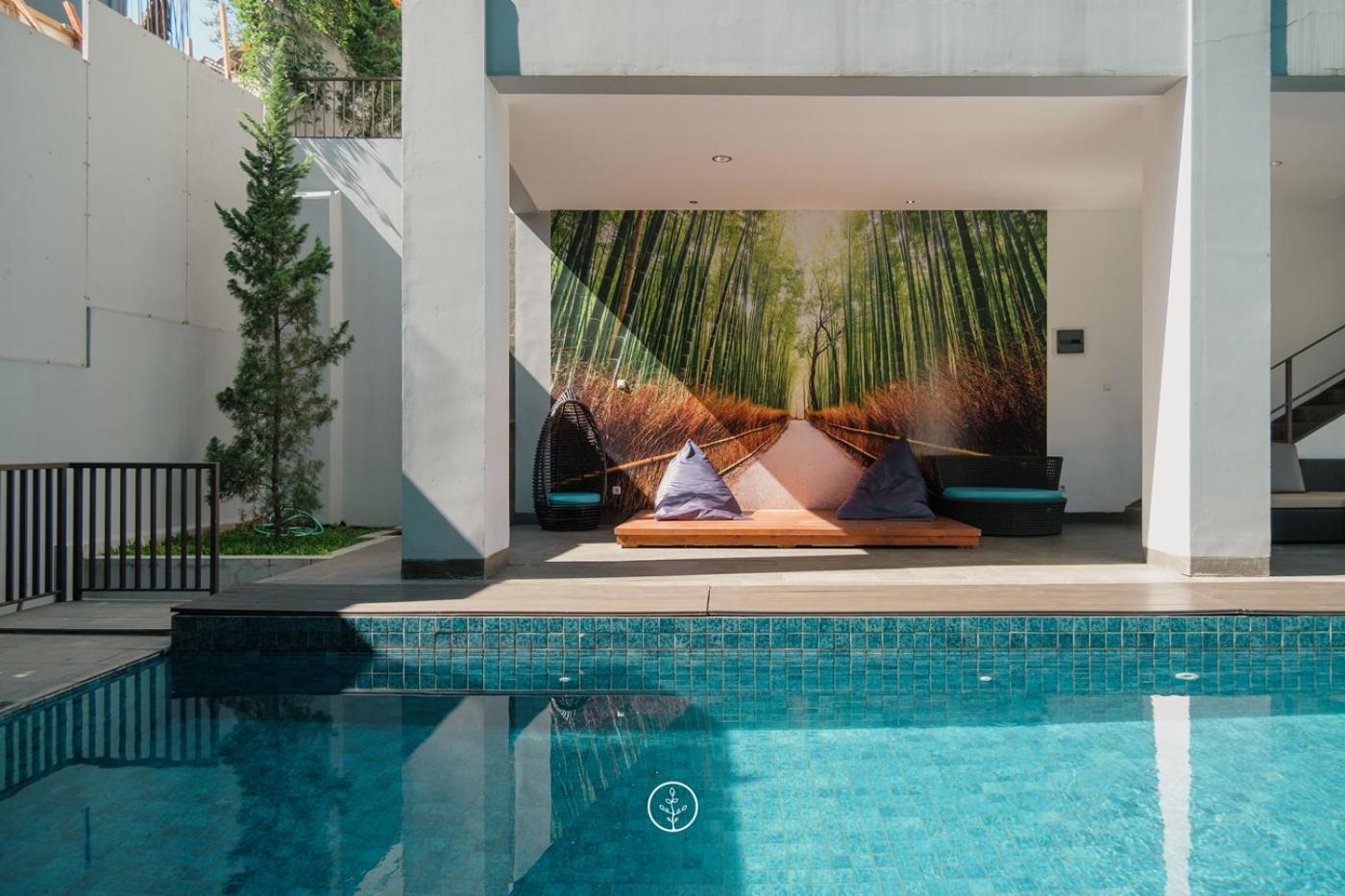 Narwastu Hill View Villa 6 Bedrooms With A Private Swimming Pool Bandung Eksteriør bilde